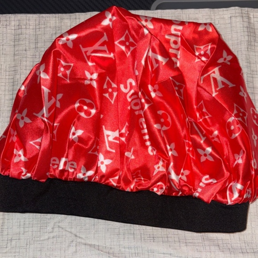 Fashion Red and White Satin Hair Bonnet NWOT